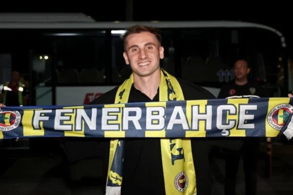 Kerem Aktürkoğlu Fenerbahçe için İstanbul’da... Kerem Aktürkoğlu Fenerbahçe için İstanbul’da...