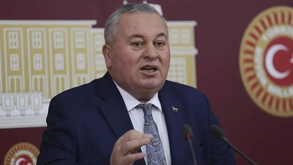 Enginyurt’tan CHP’li isimlere ‘iftira ve rüşvet’ suçlaması” Enginyurt’tan CHP’li isimlere ‘iftira ve rüşvet’ suçlaması”