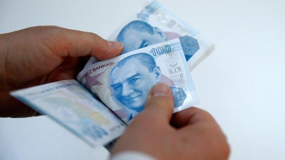 Bütçe eylülde 309.6 milyar TL açık verdi Bütçe eylülde 309.6 milyar TL açık verdi