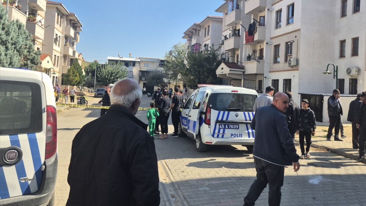 Manisa’da ‘kanlı’ tartışma: 1 yaralı! Manisa’da ‘kanlı’ tartışma: 1 yaralı!