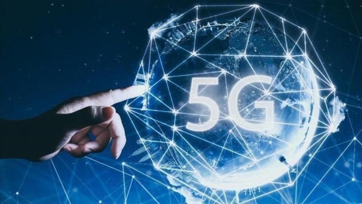 Bakan Uraloğlu: 5G ile iletişim hızımız 10 kat artacak Bakan Uraloğlu: 5G ile iletişim hızımız 10 kat artacak