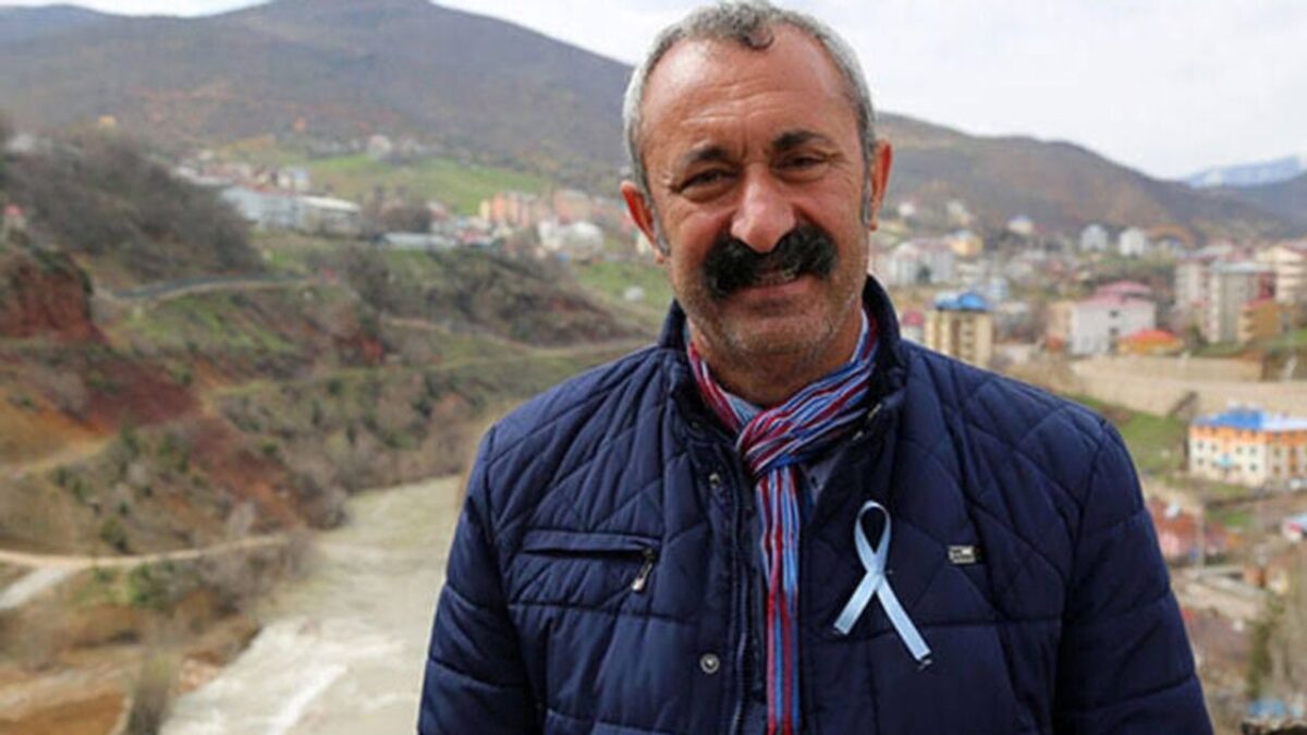Bakanlık’tan ‘Komünist başkan’a suç duyurusu! Bakanlık’tan ‘Komünist başkan’a suç duyurusu!