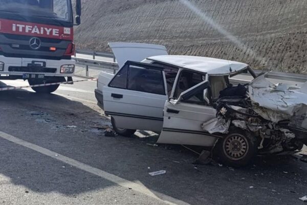 Denizli’de korkunç kaza: 1 ölü, 1 yaralı! Denizli’de korkunç kaza: 1 ölü, 1 yaralı!