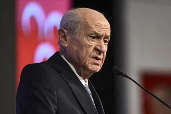 Bahçeli’den ‘Öcalan mitingi’ açı... Bahçeli’den ‘Öcalan mitingi’ açı...
