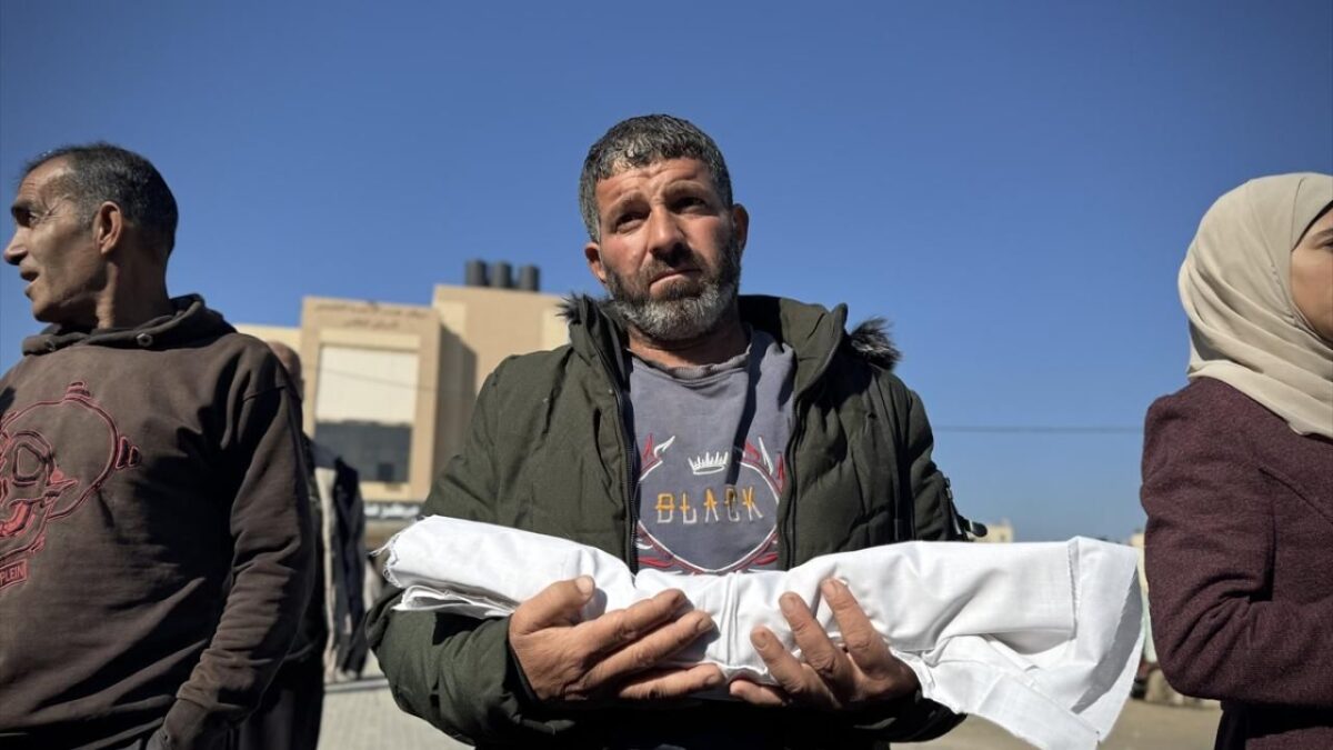 Ateşkesten sonra  Gazze’de 405 Filistinli öldürüldü