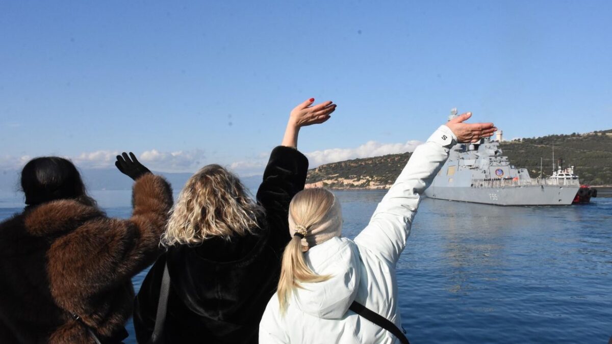Anadolu Türk Deniz Görev Kuvveti NATO görevine uğurlandı! Anadolu Türk Deniz Görev Kuvveti NATO görevine uğurlandı!
