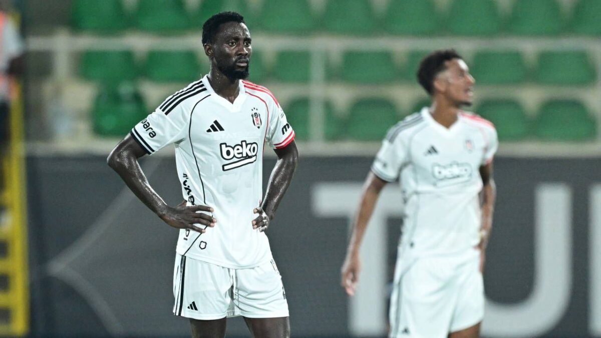 Beşiktaş kötü haberi duyurdu: Wilfred Ndidi’nin acı günü Beşiktaş kötü haberi duyurdu: Wilfred Ndidi’nin acı günü