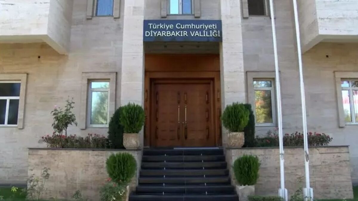 Diyarbakır’da 4 günlük ‘eylem’ yasağı Diyarbakır’da 4 günlük ‘eylem’ yasağı