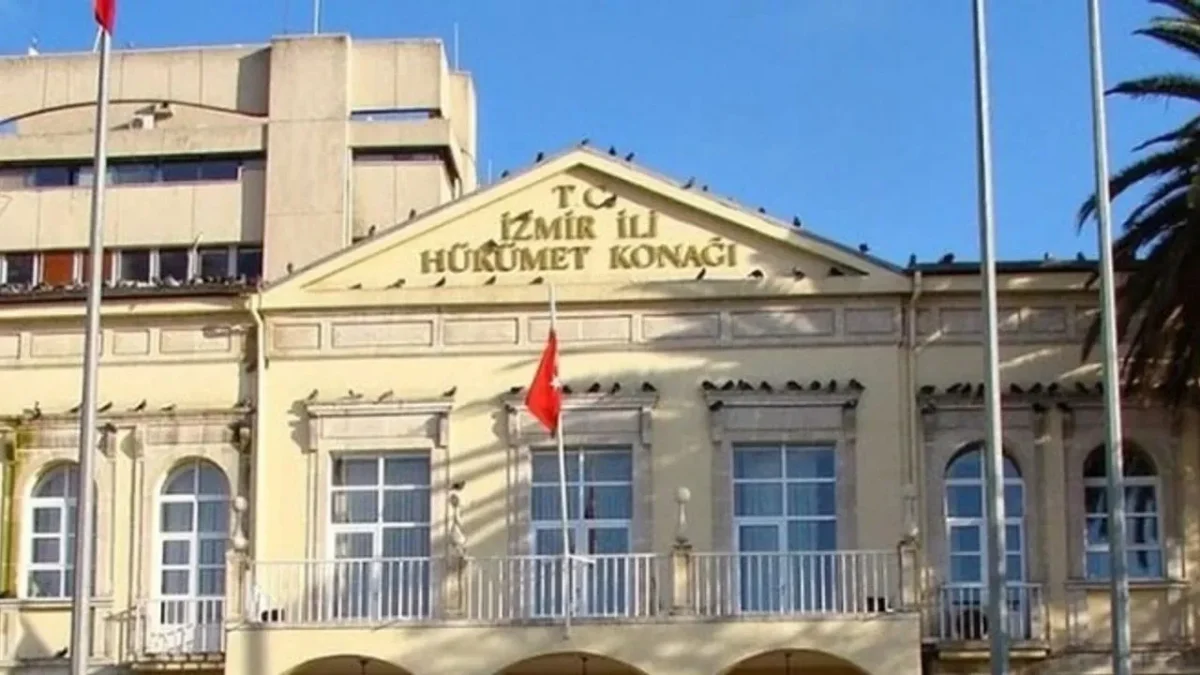 İzmir Valiliği’nde yeni görev dağılımı! İzmir Valiliği’nde yeni görev dağılımı!