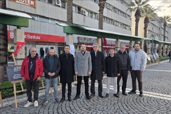 İzmir MARAŞDER’den asrın felaketi için anma ...