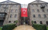Mahkeme kararına Türk bayraklı tepki!