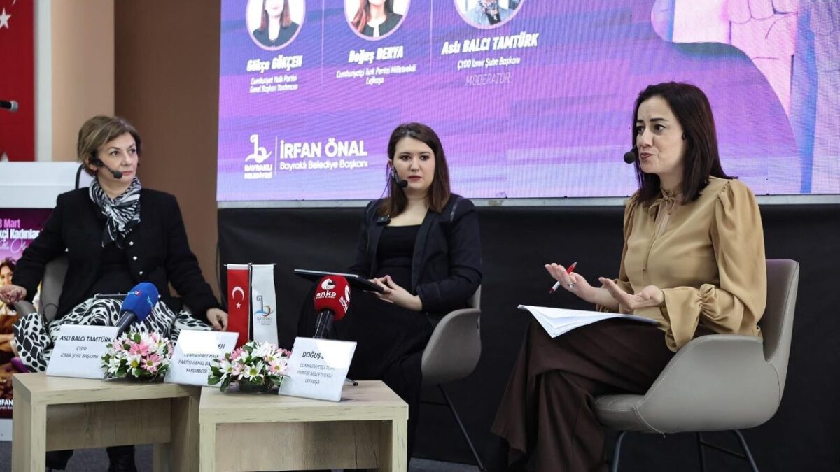 Bayraklı’da “Kadın Emeği ve Toplumsal Dönüşüm” buluşması Bayraklı’da “Kadın Emeği ve Toplumsal Dönüşüm” buluşması