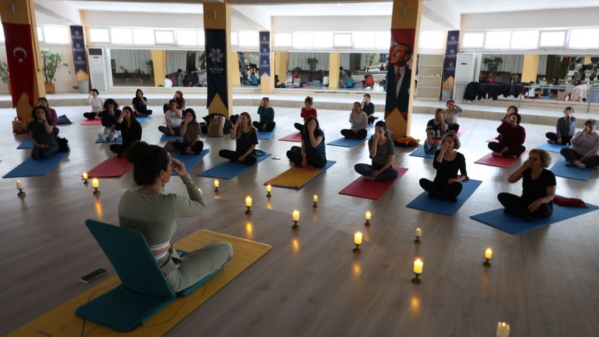 Aydınlı kadınlardan spor etkinliklerine büyük ilgi Aydınlı kadınlardan spor etkinliklerine büyük ilgi