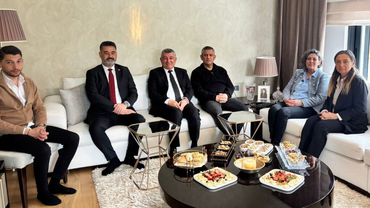 Özel’den Günay’a ziyaret!