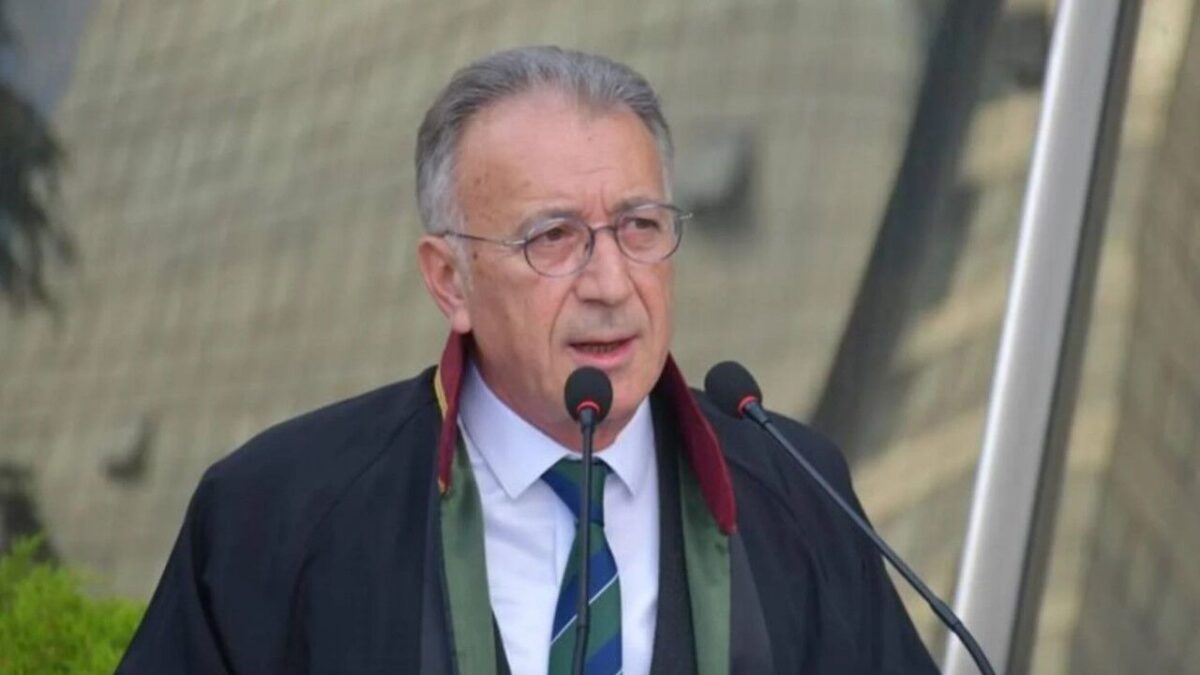 Baro başkanından, AK Partili Kaya’ya ‘Meslek Fabrikası’ yanıtı: Hukukçuluğunu sorgulatacak sözler! Baro başkanından, AK Partili Kaya’ya ‘Meslek Fabrikası’ yanıtı: Hukukçuluğunu sorgulatacak sözler!