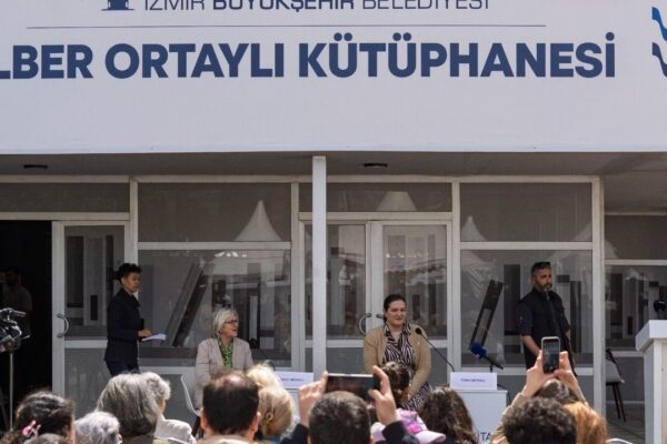 İlber Hoca İZKİTAP’ta anıldı: İzmir’e karşı ...