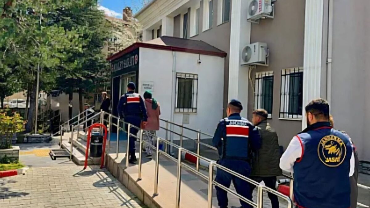 Ayşegül’ün ölümü yeniden araştırıldı, eşi cinayetten tutuklandı! Ayşegül’ün ölümü yeniden araştırıldı, eşi cinayetten tutuklandı!