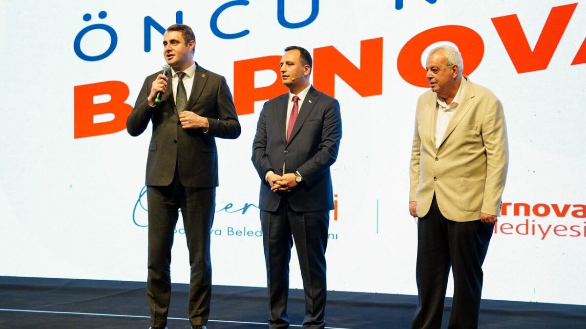 AK Parti’den Bornova’nın 2 yıllık sunumuna ‘bankamatik’ göndermesi! AK Parti’den Bornova’nın 2 yıllık sunumuna ‘bankamatik’ göndermesi!