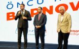 AK Parti’den Bornova’nın 2 yıllık sunumuna ‘bankamatik’ göndermesi!