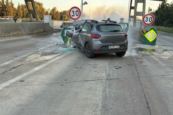Korkunç kazada can vermişti… Kimliği belli o... Korkunç kazada can vermişti… Kimliği belli o...