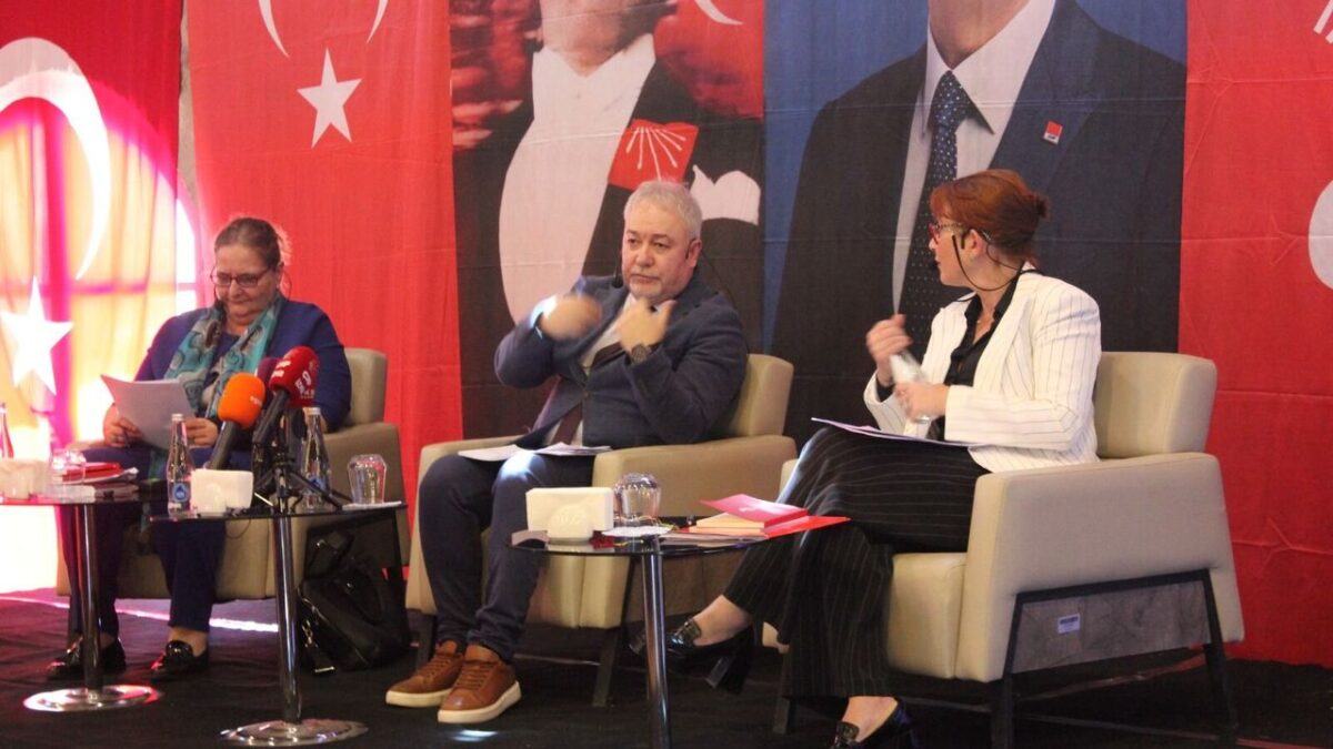 CHP’den yerel ekonomi paneli: İktidar esnafı kenara attı