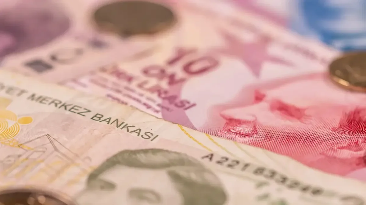 Goldman Sachs’tan şaşırtan Türk Lirası mesajı Goldman Sachs’tan şaşırtan Türk Lirası mesajı