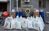 İzmir’de ‘zehir’ operasyonu: Tutuklamalar var! İzmir’de ‘zehir’ operasyonu: Tutuklamalar var!