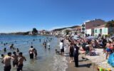 Foça’da bayram yoğunluğu