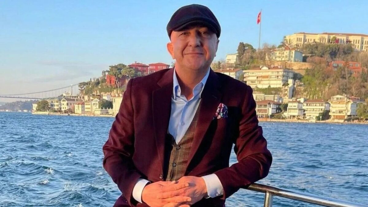 Eski bakanın kardeşinden acı haber geldi Eski bakanın kardeşinden acı haber geldi