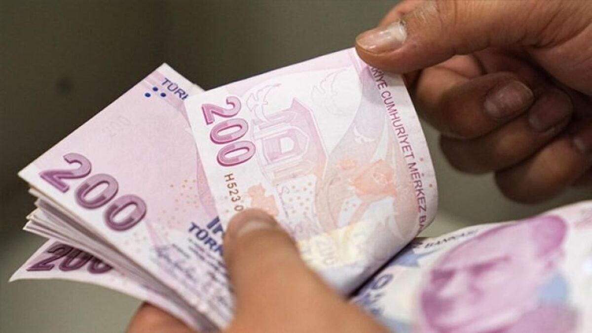 Emeklilerin ikramiye ödeme tarihleri belli oldu Emeklilerin ikramiye ödeme tarihleri belli oldu