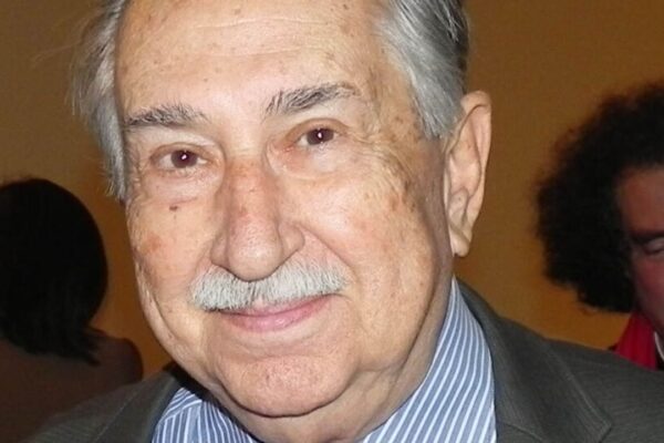 Müzik dünyasının acı kaybı: Yücel Paşmakçı hayatın... Müzik dünyasının acı kaybı: Yücel Paşmakçı hayatın...