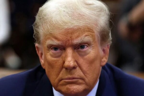 Trump’tan yeni tehdit: İran’ı bu gece ... Trump’tan yeni tehdit: İran’ı bu gece ...