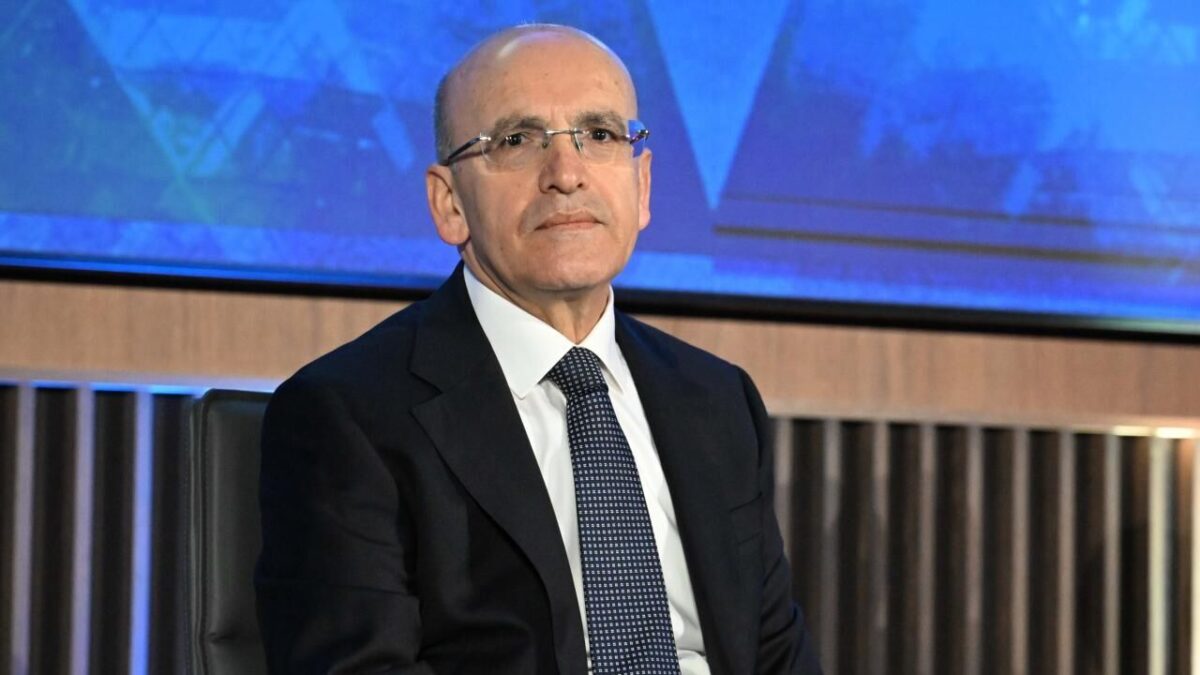 Şimşek: 400 milyon avroluk destekle dönüşüm hızlanacak