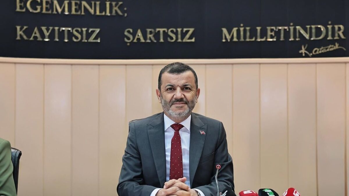 Denizli’de il başkanı ataması tansiyonu yükseltti: “Sana nefes aldırmayız”