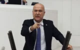 CHP’li Murat Bakan’dan fezleke çıkışı: Yıldırmaz, geri adım attırmaz CHP’li Murat Bakan’dan fezleke çıkışı: Yıldırmaz, geri adım attırmaz