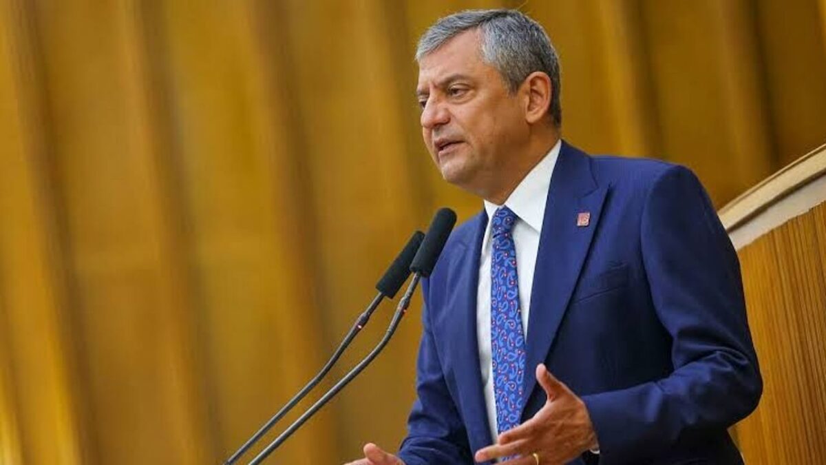 Yeni parti hazırlığı: Grup toplantısında ilan edecek!