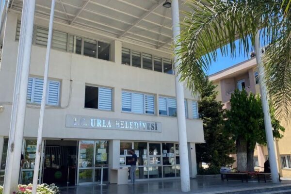 Urla Belediyesi’nden dolandırıcılık uyarısı! Urla Belediyesi’nden dolandırıcılık uyarısı!