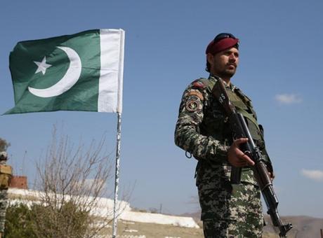 Pakistan’da terör operasyonu! 18 militan etkisiz hale getirildi Pakistan’da terör operasyonu! 18 militan etkisiz hale getirildi