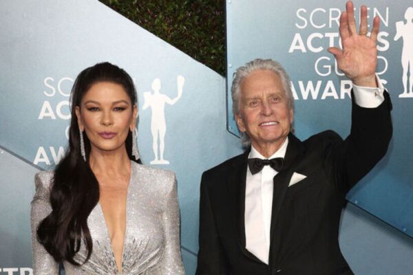 Michael Douglas 26 yıllık evliliklerinin sırrını a... Michael Douglas 26 yıllık evliliklerinin sırrını a...