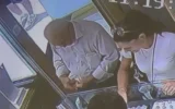 2 milyon lirasını kaptırıyordu: Son anda kurtuldu! 2 milyon lirasını kaptırıyordu: Son anda kurtuldu!