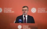 İletişim Başkanı Duran’dan ‘İzmir’in kurtuluş yıl dönümü’ mesajı İletişim Başkanı Duran’dan ‘İzmir’in kurtuluş yıl dönümü’ mesajı