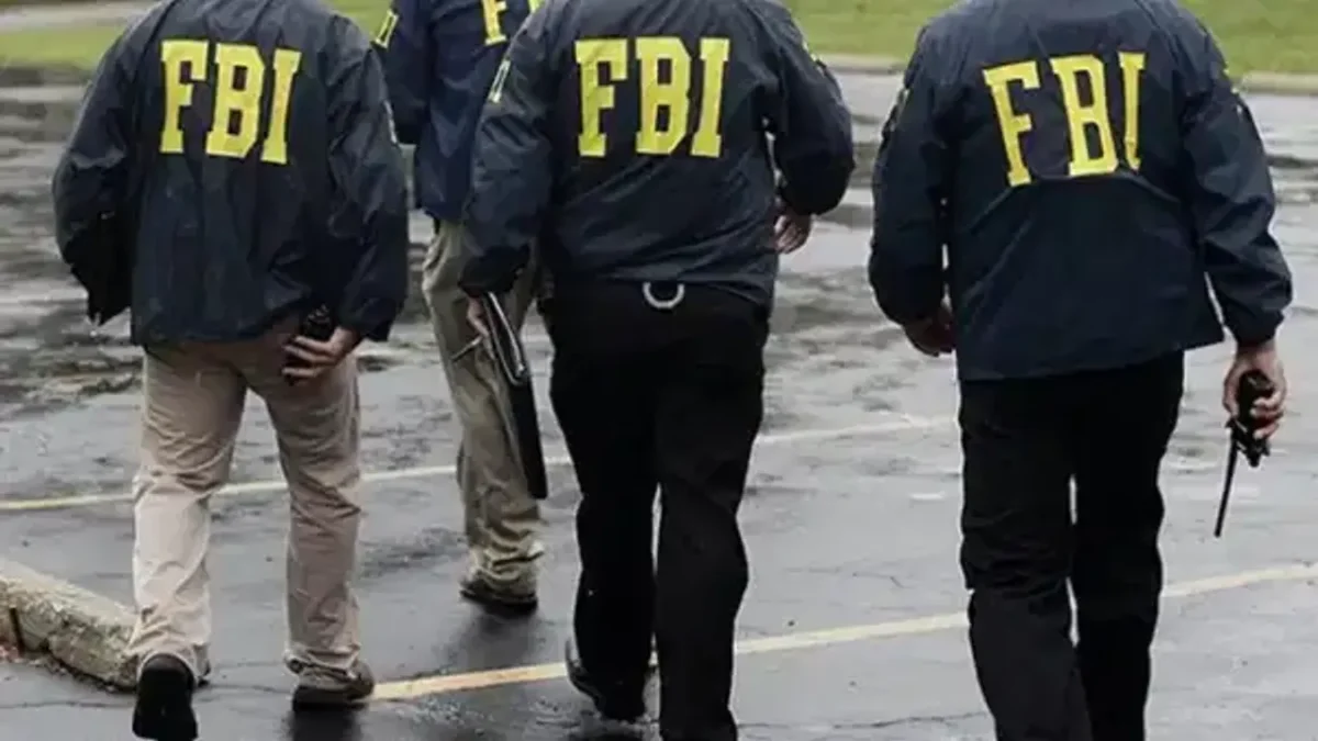 FBI’ın ‘en çok aranan dolandırıcılar’ listesinde bir Türk… Yakalanması için 150 bin dolar ödül koyuldu! FBI’ın ‘en çok aranan dolandırıcılar’ listesinde bir Türk… Yakalanması için 150 bin dolar ödül koyuldu!