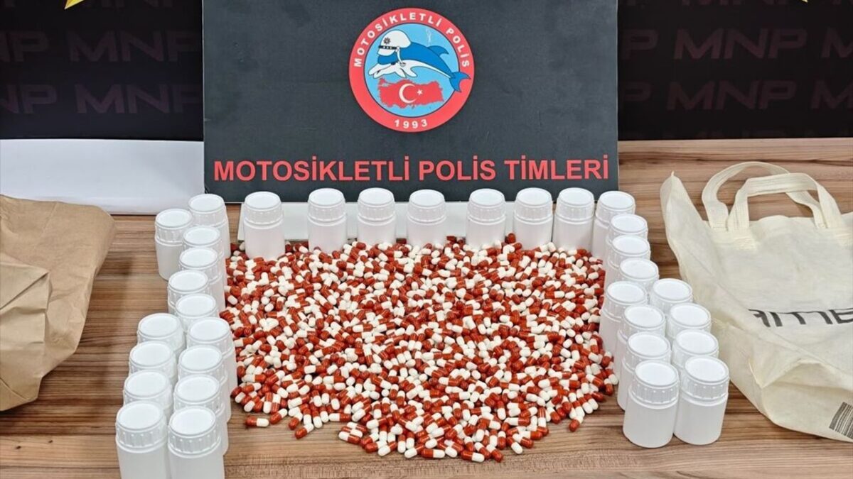 Şüphe üzerine durduruldu… Torbacı çıktı! Şüphe üzerine durduruldu… Torbacı çıktı!
