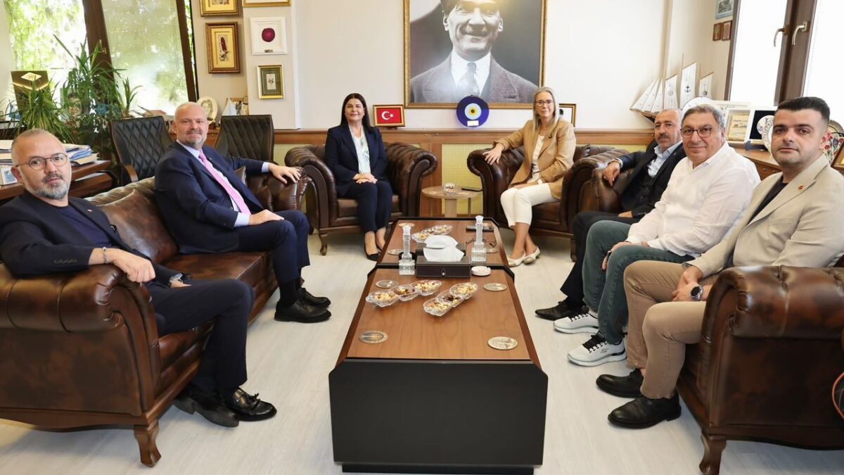 Çankırı’dan Fıçı’ya ‘hayırlı olsun’ ziyareti! Çankırı’dan Fıçı’ya ‘hayırlı olsun’ ziyareti!
