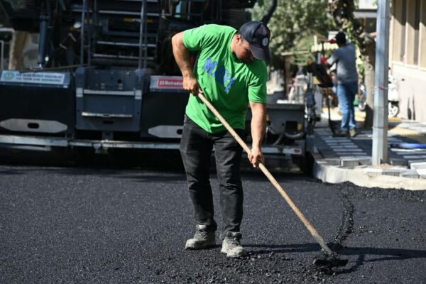 Salihli Çiçek Caddesi Adı Gibi Olacak