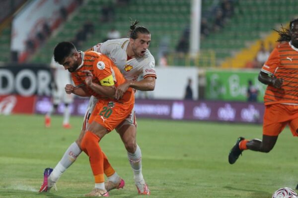 Cemal Korkmaz yazdı… Göztepe galibiyete hasr... Cemal Korkmaz yazdı… Göztepe galibiyete hasr...